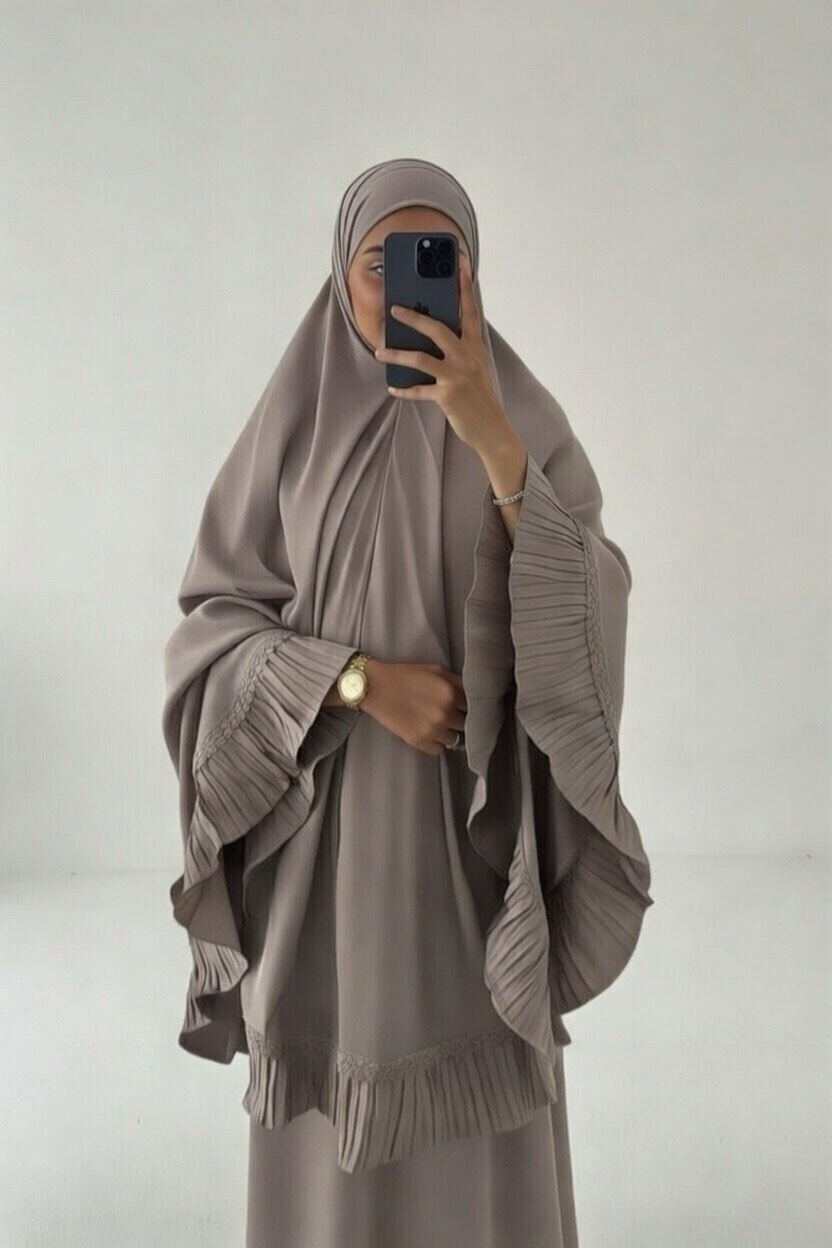 img_8383-2 ensemble de prière melaka taupe